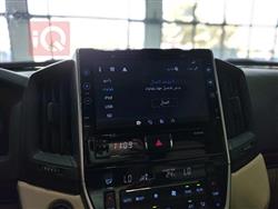 تۆیۆتا لاند کروزەر